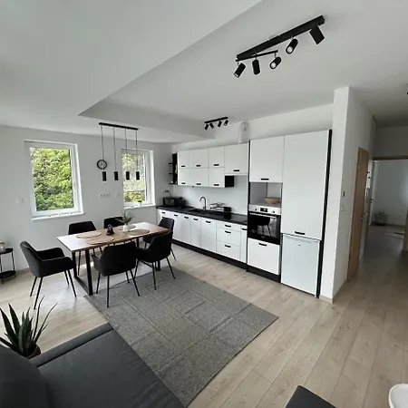 Helikon Terasz דירה *