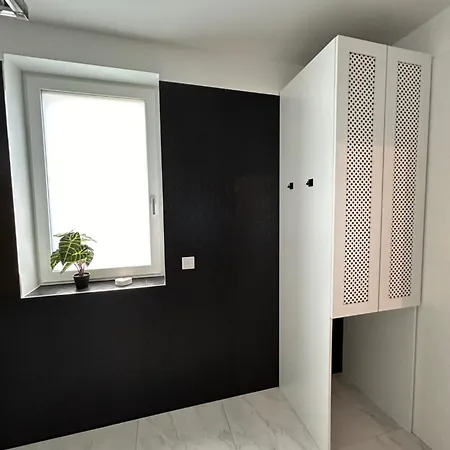 Helikon Terasz דירה