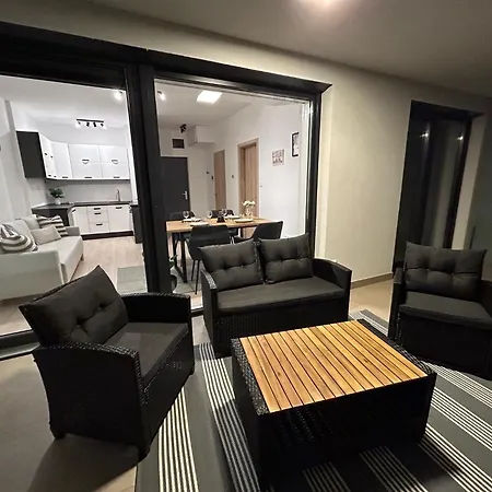 Helikon Terasz דירה